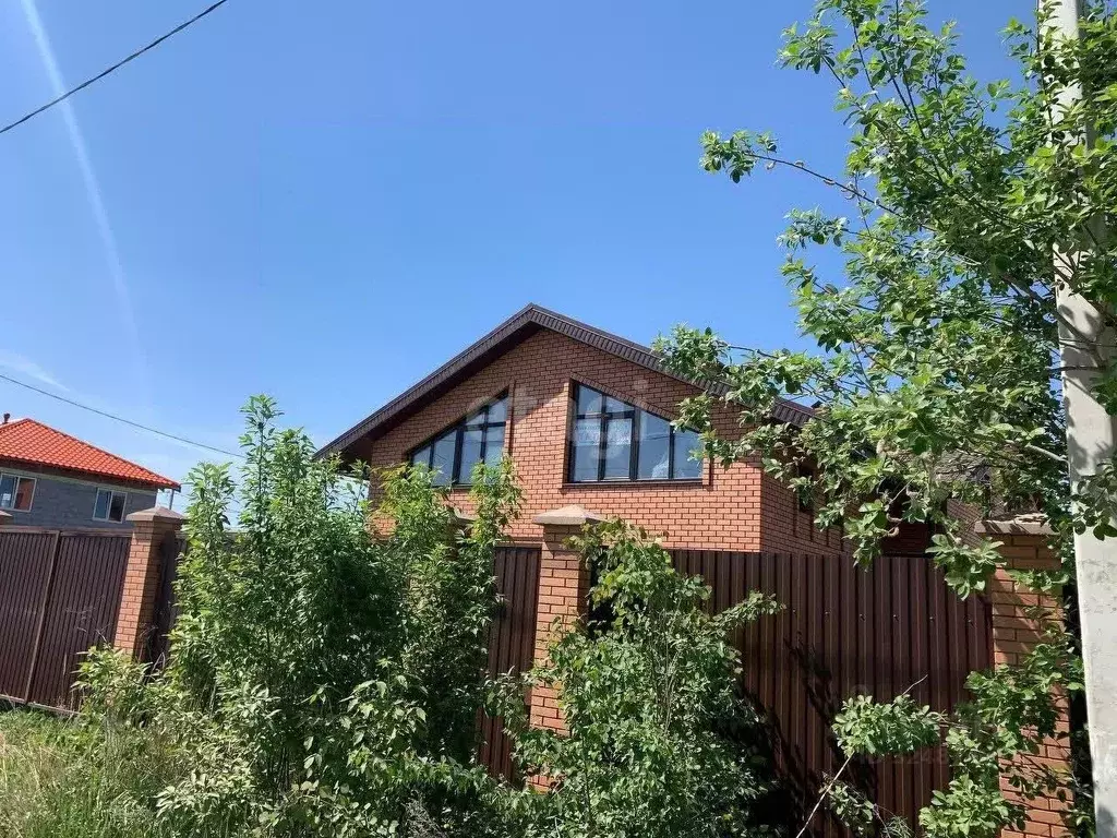 Дом в Свердловская область, Екатеринбург ул. Юности, 11 (492 м) - Фото 1