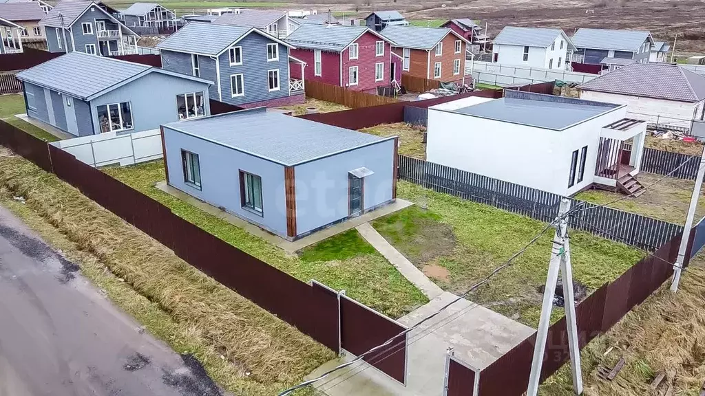 Дом в Ленинградская область, Ломоносовский район, Аннинское городское ... - Фото 1