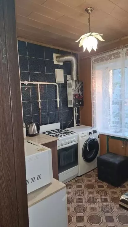 1-к кв. Тульская область, Узловая ул. Энгельса, 13 (32.0 м) - Фото 1