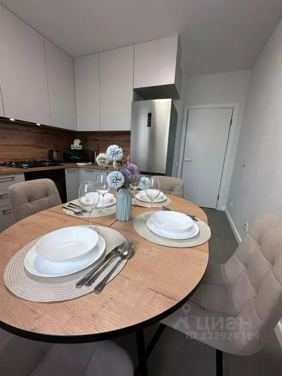 2-к кв. Калининградская область, Калининград просп. Калинина, 111 ... - Фото 0