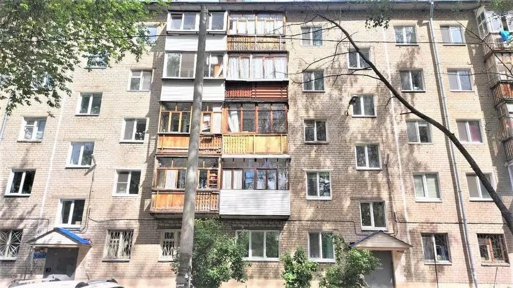 Доля в 2-к. квартире, 41,7 м, 2/5 эт. - Фото 0