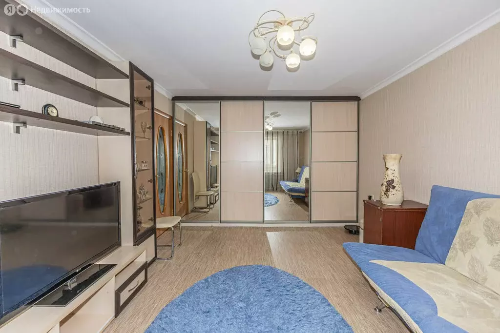 2-комнатная квартира: Курган, 7-я Больничная улица, 38 (48.8 м) - Фото 2