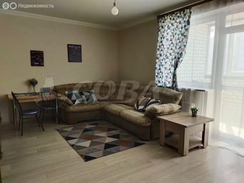 Квартира-студия: Тюмень, Таврическая улица, 9к2 (36 м) - Фото 1