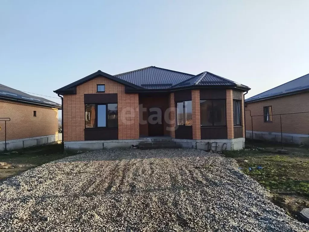 Дом в Ставропольский край, Михайловск Шпаковский район, ул. Софьи ... - Фото 1