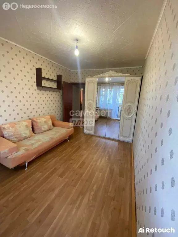 2-комнатная квартира: Каменск-Уральский, улица Белинского, 6А (49 м) - Фото 0
