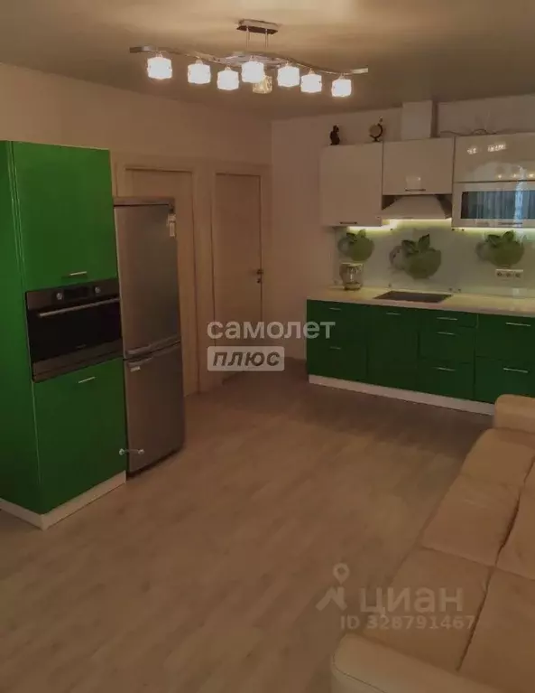 3-к кв. Москва просп. Защитников Москвы, 8 (80.0 м) - Фото 2