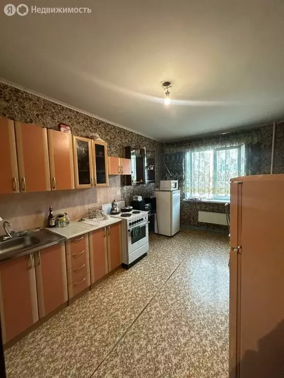 2-комнатная квартира: Норильск, Югославская улица, 32 (56 м) - Фото 0