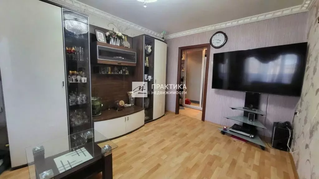 Продается 3-комнатная квартира - Фото 1