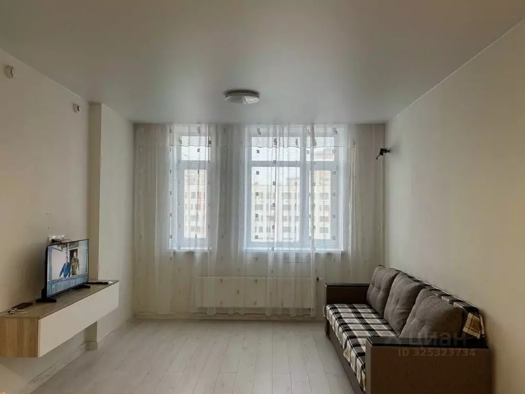 1-к кв. Тюменская область, Тюмень ул. Алматинская, 6 (43.0 м) - Фото 2