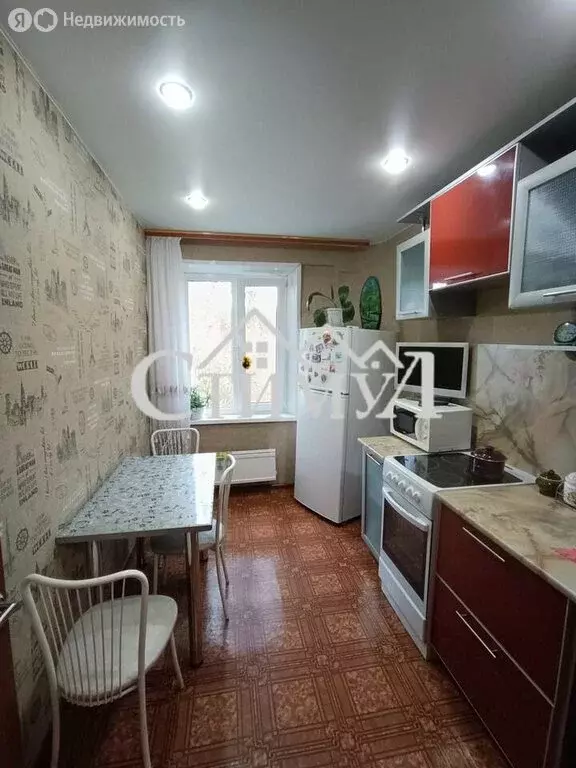2-комнатная квартира: Черногорск, улица Генерала Тихонова, 6 (51.4 м) - Фото 1