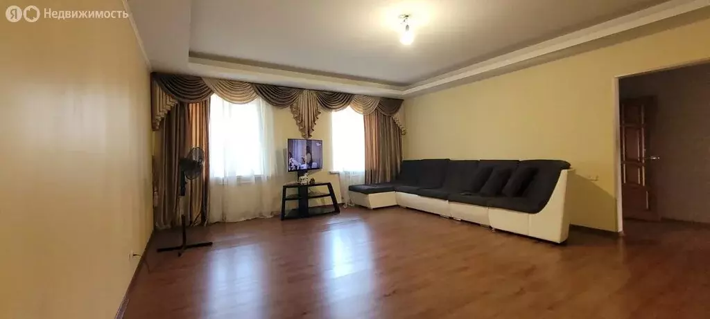 Дом в Волгоград, Северо-Крымская улица (215.2 м) - Фото 1