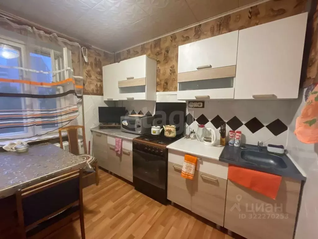 2-к кв. Вологодская область, Череповец Вологодская ул., 26 (50.0 м) - Фото 0