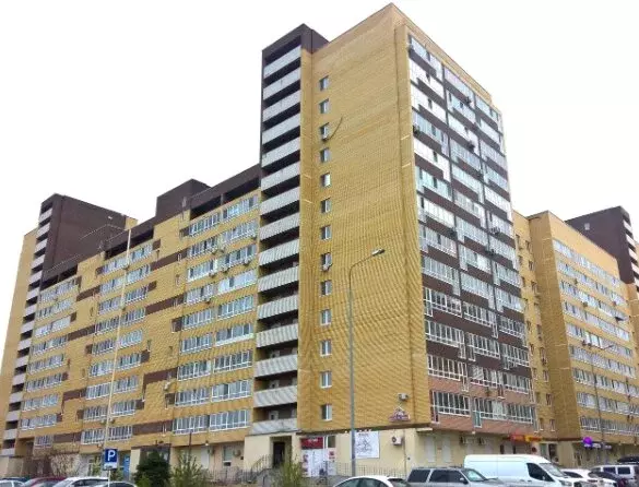 2-комнатная квартира: Тюмень, улица Ю.-Р.Г. Эрвье, 10 (47.3 м) - Фото 1