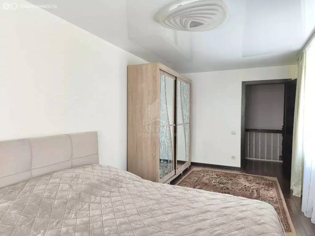 Дом в Красноярск, улица Писарева, 32 (182.3 м) - Фото 1