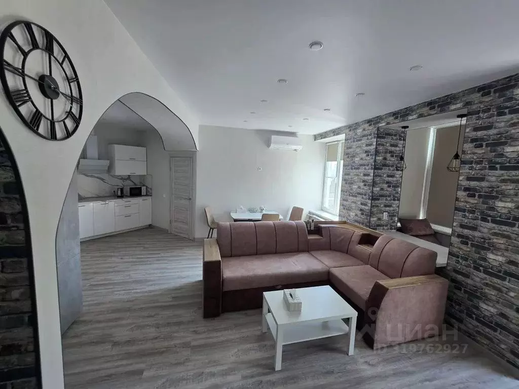 3-к кв. Приморский край, Владивосток Светланская ул., 123 (74.0 м) - Фото 1