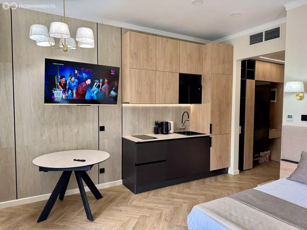 Квартира-студия: Алушта, Набережная улица, 18 (39.8 м) - Фото 1