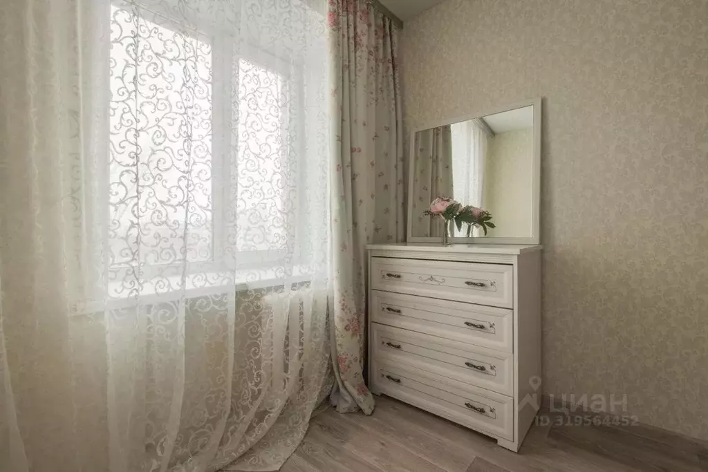 2-к кв. Нижегородская область, Нижний Новгород Суетинская ул., 4 (45.0 ... - Фото 1