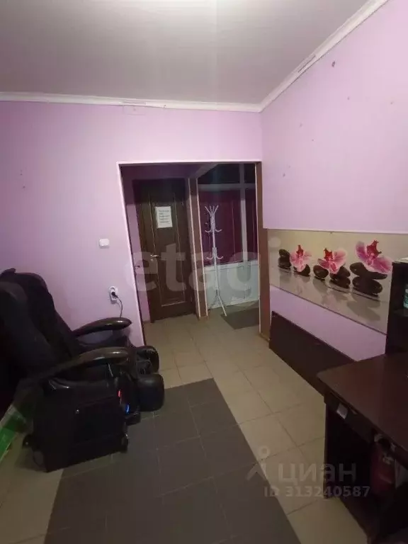 2-к кв. Брянская область, Брянск ул. Брянского Фронта, 28 (70.1 м) - Фото 0