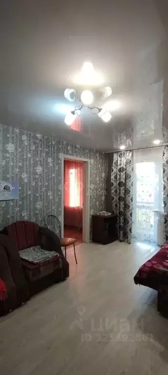 3-к кв. Волгоградская область, Волгоград ул. Кирова, 102 (57.0 м) - Фото 1