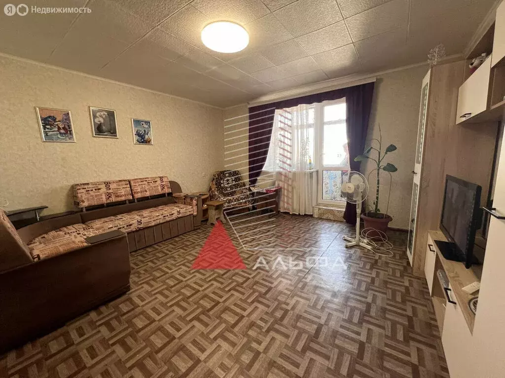 3-комнатная квартира: Евпатория, Интернациональная улица, 146 (67.9 м) - Фото 1