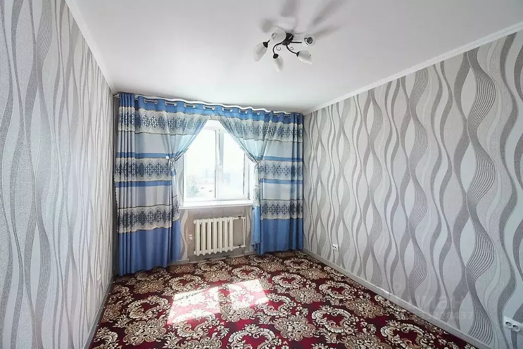 2-к кв. Тюменская область, Тюмень ул. Республики, 233 (35.9 м) - Фото 1