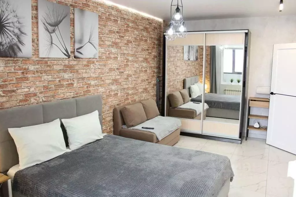 2-к кв. Алтайский край, Барнаул Партизанская ул., 92 (45.0 м) - Фото 2