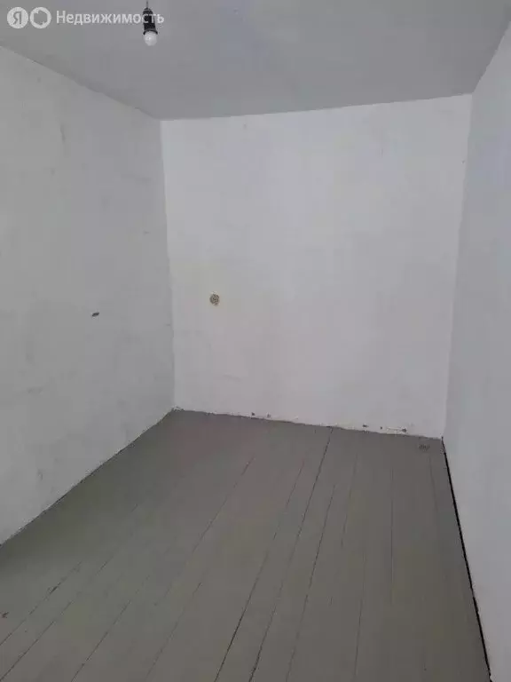 3-комнатная квартира: Зеленодольск, улица Карла Маркса, 51 (55 м) - Фото 1