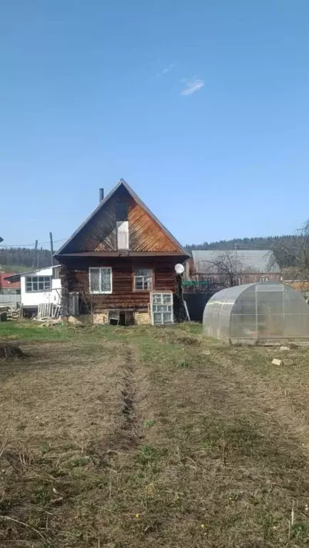 Дом в Башкортостан, Нуримановский район, Красноключевский сельсовет, ... - Фото 1