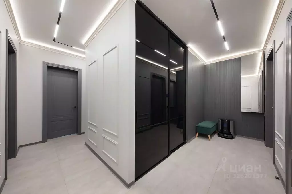 3-к кв. Санкт-Петербург ул. Малая Зеленина, 4 (92.8 м) - Фото 1