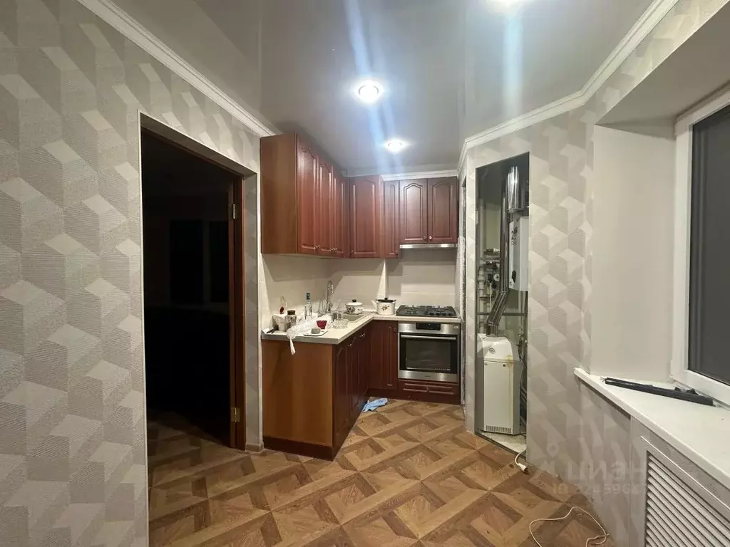 Дом в Ставропольский край, Предгорный муниципальный округ, пос. ... - Фото 2