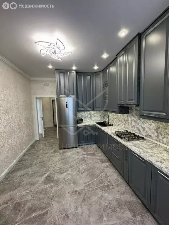 1-комнатная квартира: Пятигорск, улица Адмиральского, 1А (43.7 м) - Фото 1