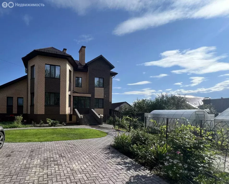 Дом в Республика Татарстан (Татарстан), Казань (248 м) - Фото 1