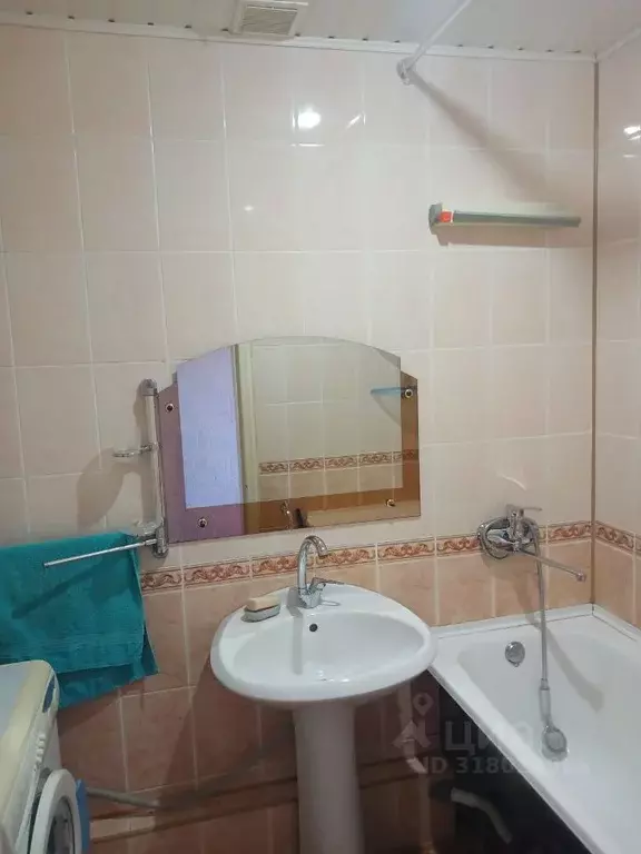 2-к кв. Татарстан, Альметьевск ул. Чехова, 19 (60.0 м) - Фото 1