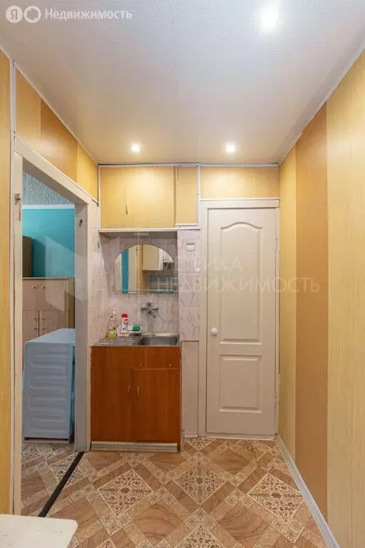 2-комнатная квартира: Тюмень, проезд Геологоразведчиков, 6 (24.9 м) - Фото 1