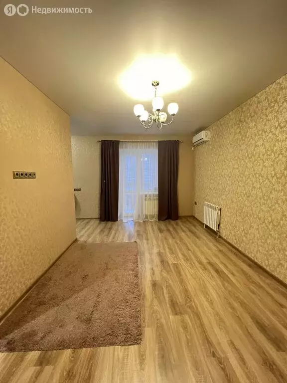 1-комнатная квартира: Новочеркасск, Сарматская улица, 11 (36 м) - Фото 0