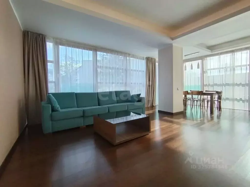 3-к кв. Краснодарский край, Анапа просп. Революции, 3 (101.7 м) - Фото 1