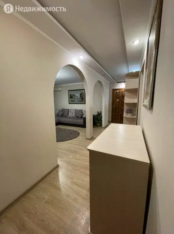 4-комнатная квартира: Евпатория, Интернациональная улица, 144 (80 м) - Фото 0