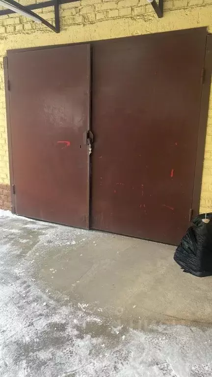 Гараж в Краснодарский край, Каневская ст-ца ул. Горького, 52А (20 м) - Фото 1