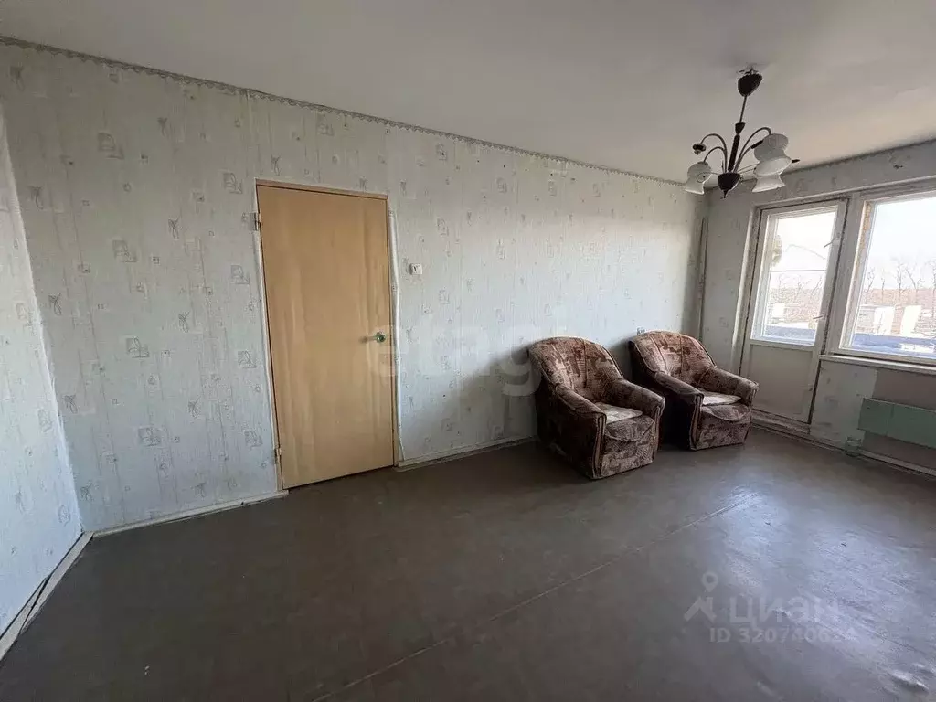 1-к кв. Псковская область, Остров ул. Освобождения, 74 (32.6 м) - Фото 1