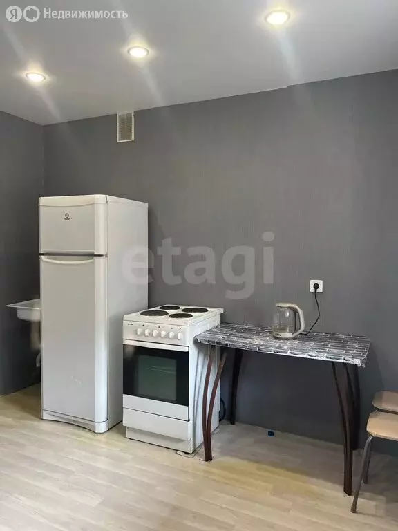 1-комнатная квартира: Тюмень, улица Избышева, 6 (38.6 м) - Фото 1