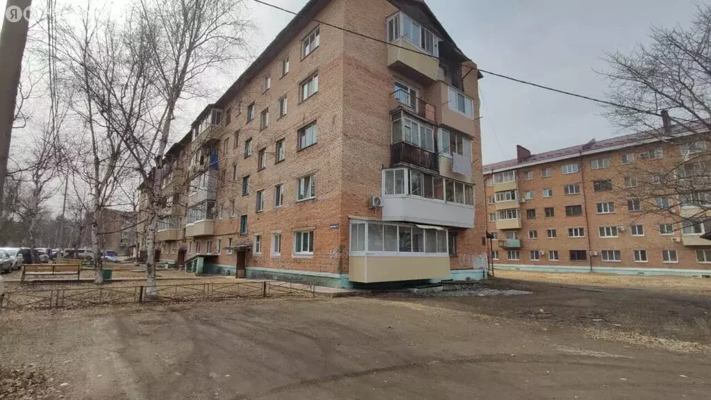 3-комнатная квартира: село Чугуевка, улица Комарова, 12 (59.2 м) - Фото 1