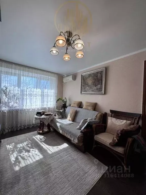 2-к кв. Ставропольский край, Минеральные Воды Советская ул., 42 (40.0 ... - Фото 1