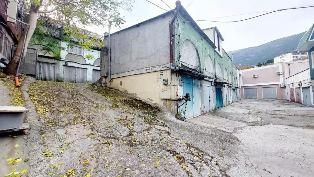 Гараж в Крым, Ялта ул. Грибоедова, 22 (20.0 м) - Фото 0