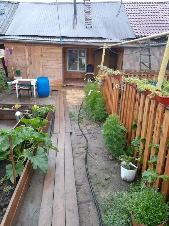 1-к кв. Саха (Якутия), с. Пригородный ул. Совхозная, 18 (40.0 м) - Фото 1