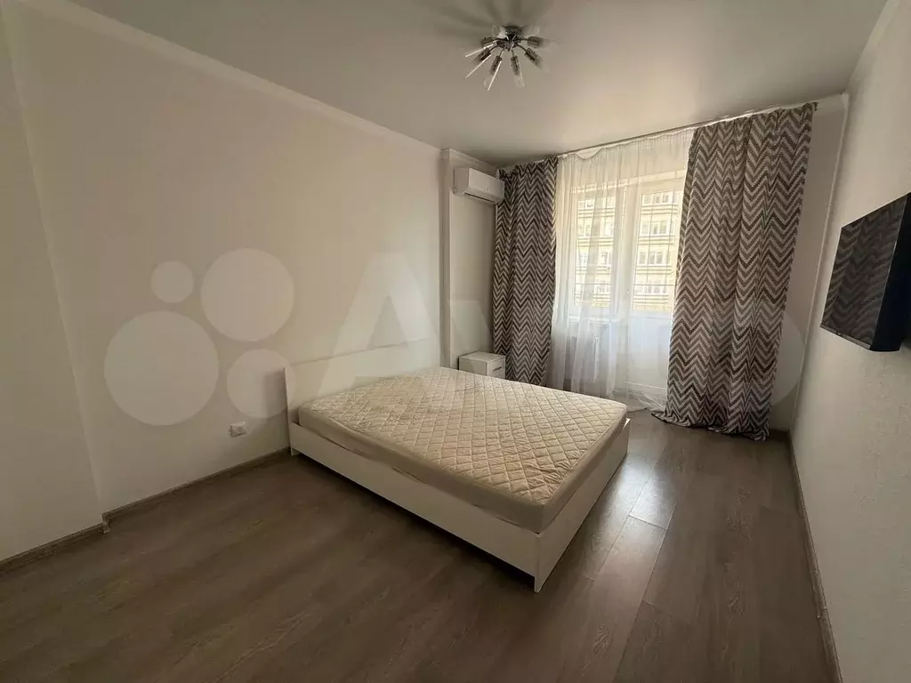 1-к. квартира, 37 м, 17/24 эт. - Фото 0