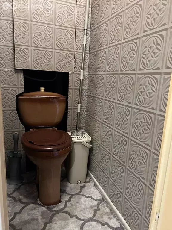 3-комнатная квартира: Кингисепп, улица Химиков, 4 (60 м) - Фото 1