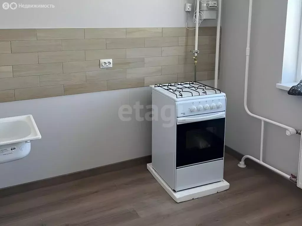 3-комнатная квартира: Белгород, улица Щорса, 55А (75.3 м) - Фото 2