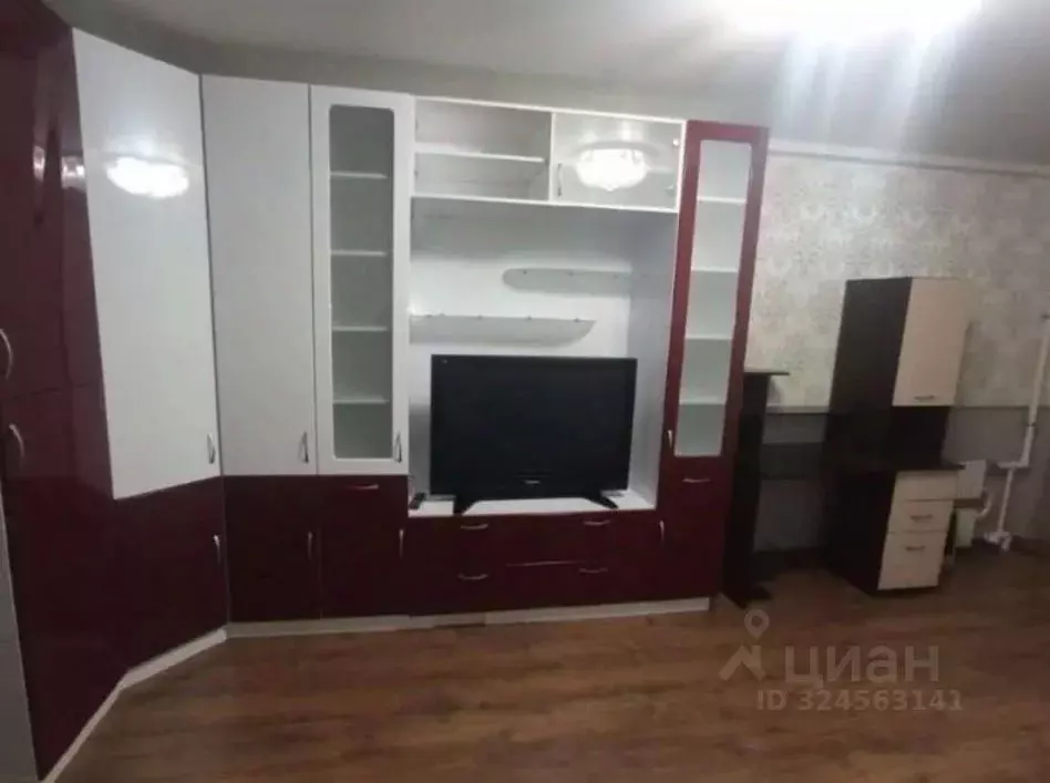 1-к кв. Омская область, Омск Волгоградская ул., 44 (40.0 м) - Фото 1