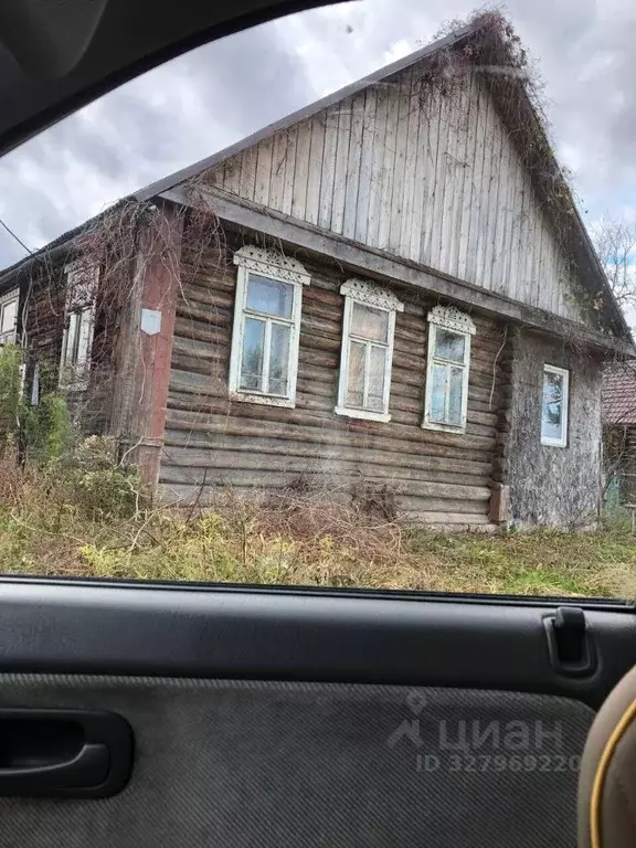 Дом в Новгородская область, Парфинский район, Федорковское с/пос, д. ... - Фото 1
