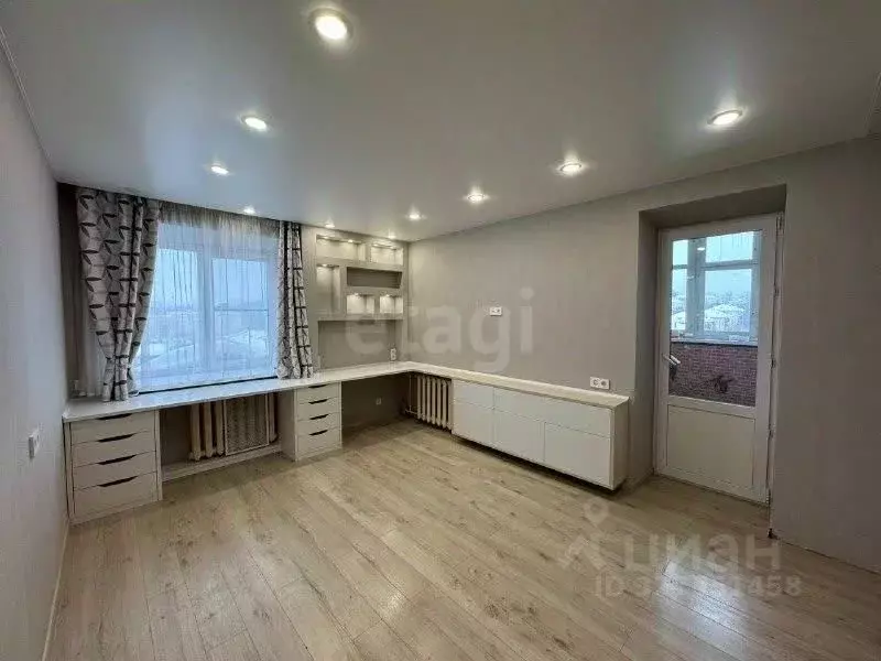 2-к кв. Кировская область, Киров ул. Владимирская, 134А (52.4 м) - Фото 1